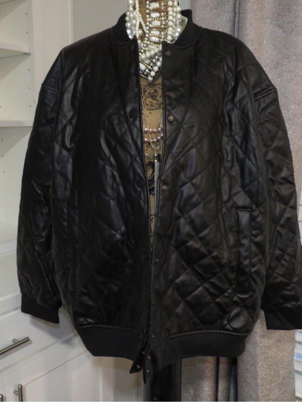 New Look Black Quilted Faux Leather Bomber Jacket